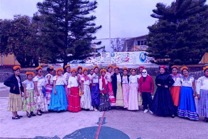 Escorts Santa Rosa Matagallinas, Mexico — Local Companions