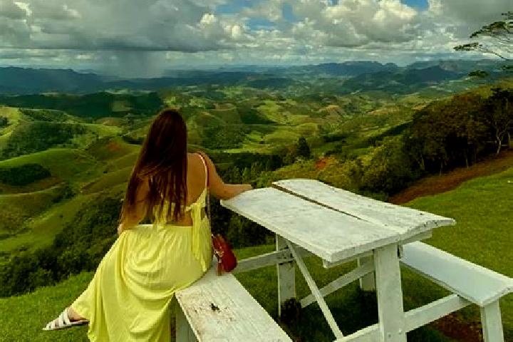 Escorts Santa Tereza do Oeste, Brazil — Local Companions