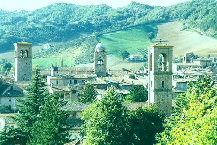 Escorts Sant Angelo in Vado, Italy — Local Companions