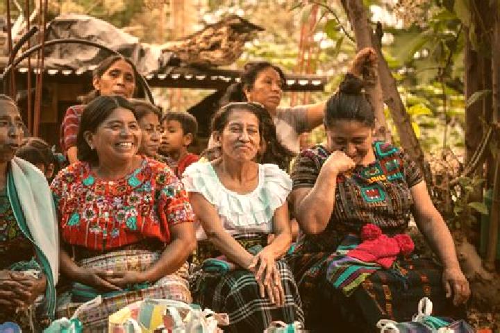 Escorts Santiago Atitlan, Mexico — Local Companions