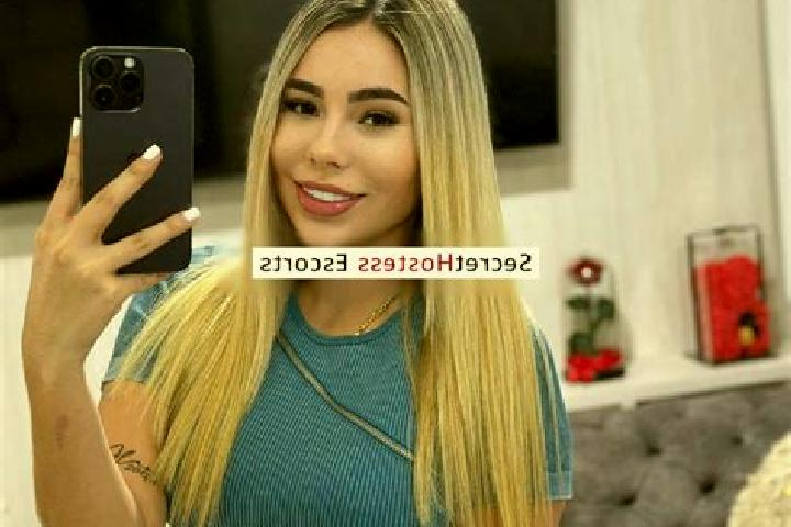 Escorts Santo Domingo, Colombia — Local Companions