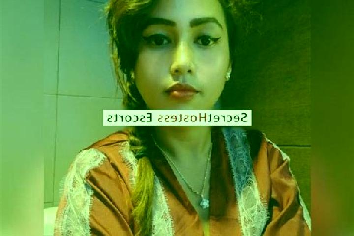 Escorts Sarakole, Indonesia — Local Companions