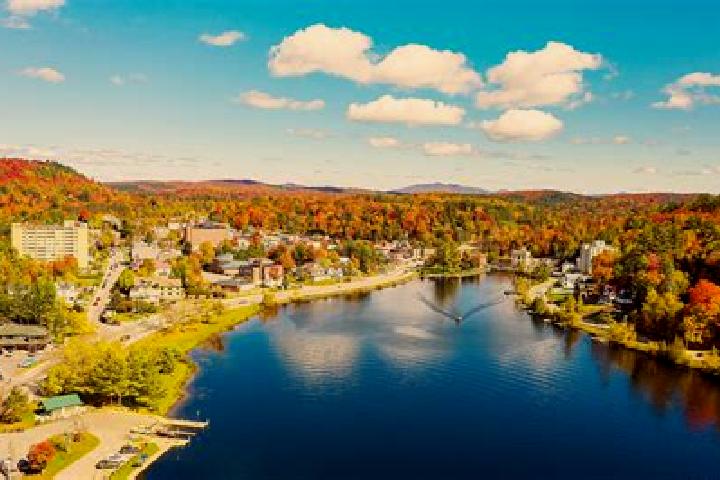 Escorts Saranac Lake, United States — Local Companions