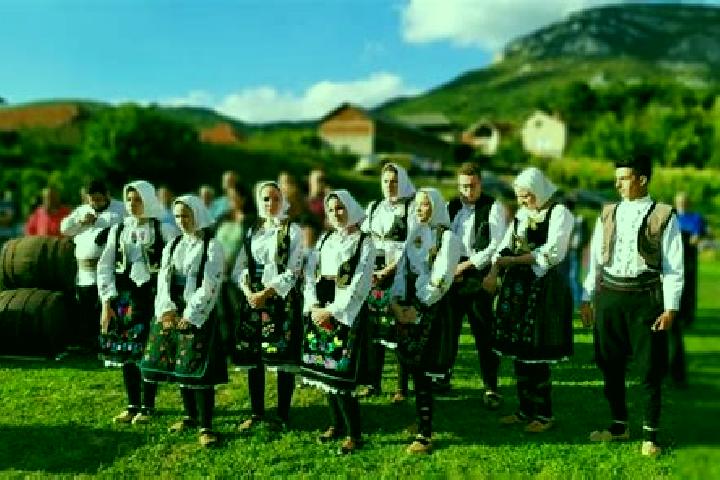 Escorts Sarbii-Magura, Romania — Local Companions