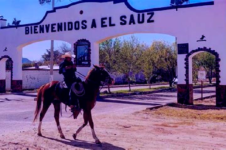 Escorts Sauz de Armenta, Mexico — Local Companions