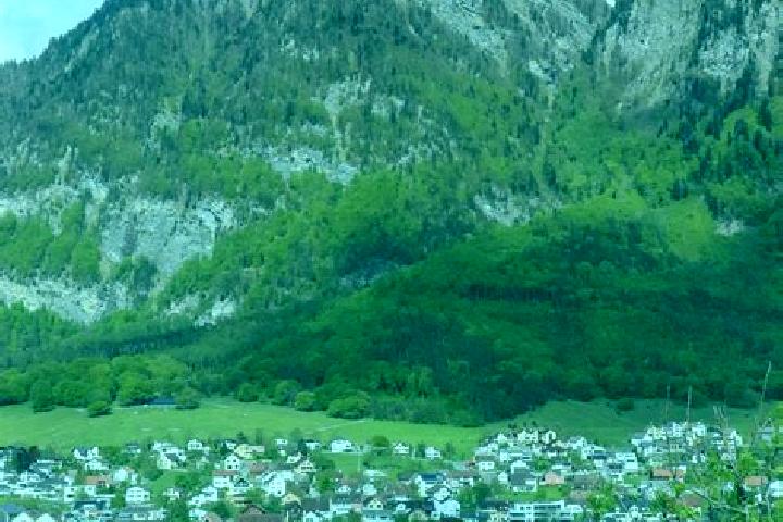 Escorts Schaan, Liechtenstein — Local Companions