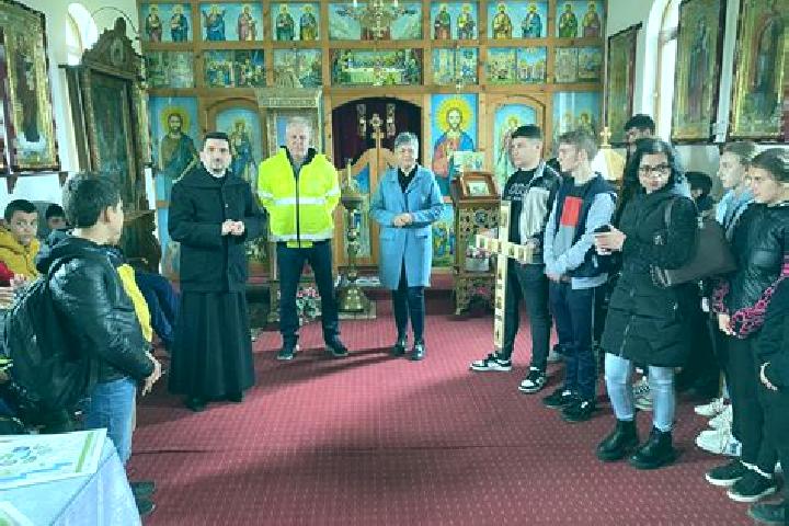 Escorts Schitu-Duca, Romania — Local Companions