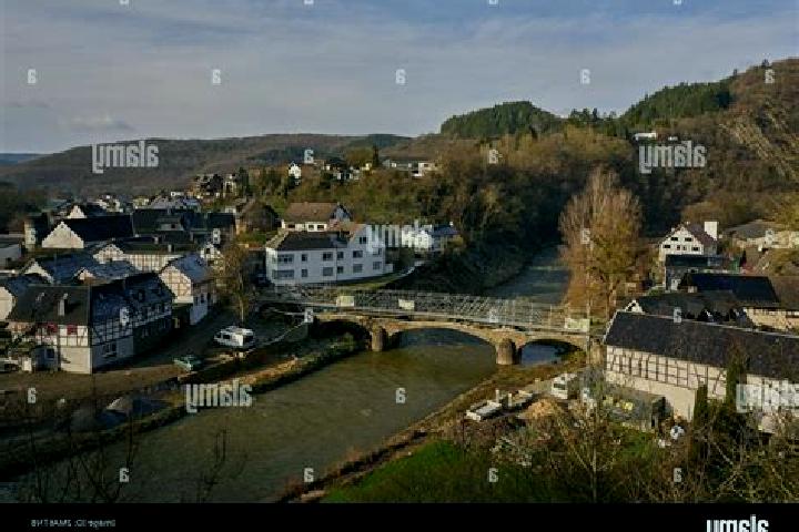 Escorts Schuld, Germany — Local Companions