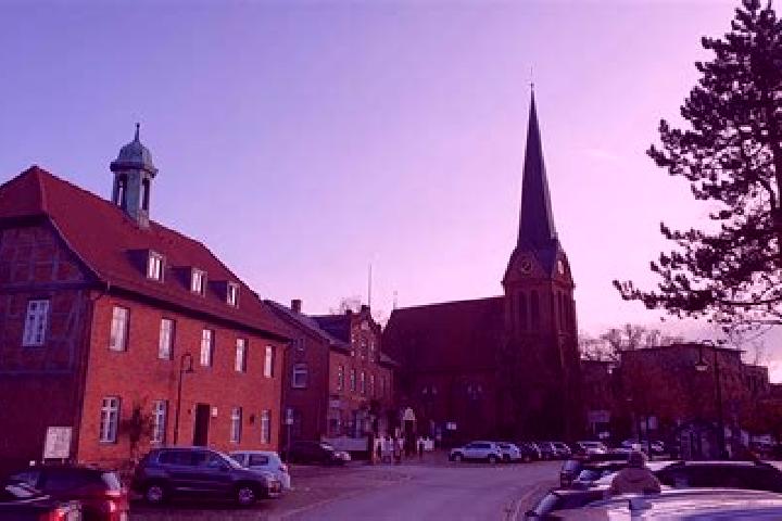 Escorts Schwarzenbek, Germany — Local Companions