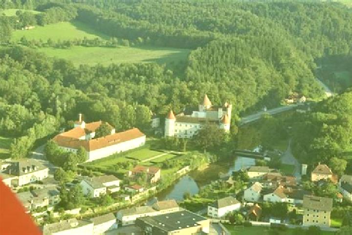 Escorts Schwertberg, Austria — Local Companions