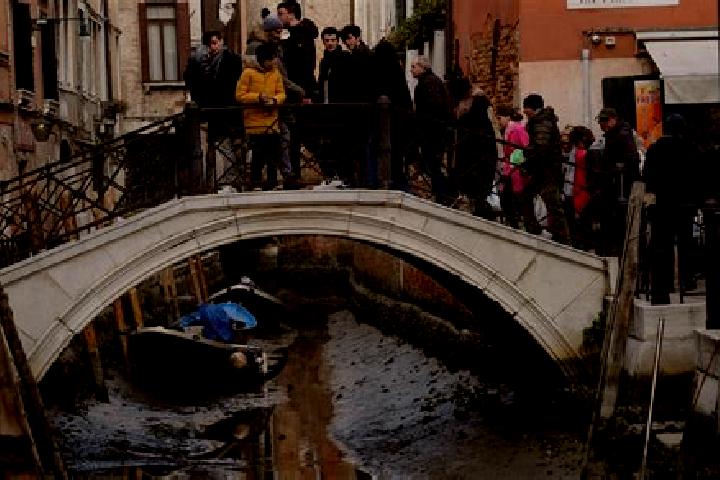 Escorts Sedriano, Italy — Local Companions