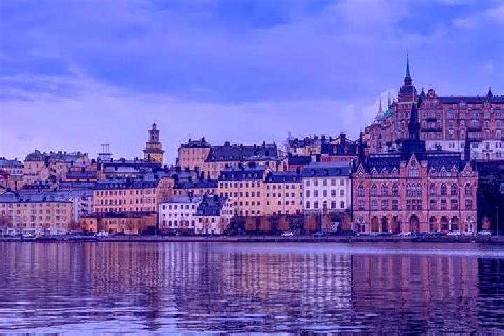 Escorts Segersaeng, Sweden — Local Companions