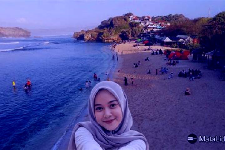 Escorts Sepanjang Kidul, Indonesia — Local Companions
