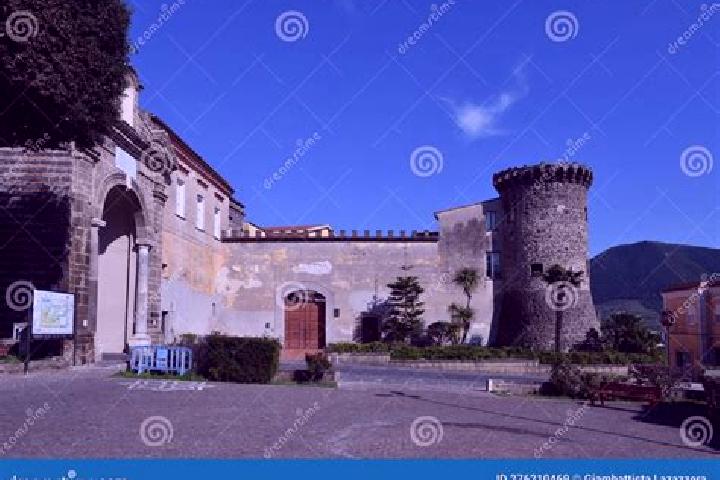 Escorts Sessa Aurunca, Italy — Local Companions