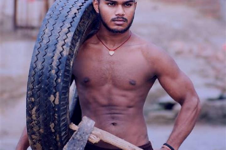 Escorts Sheohar, India — Local Companions