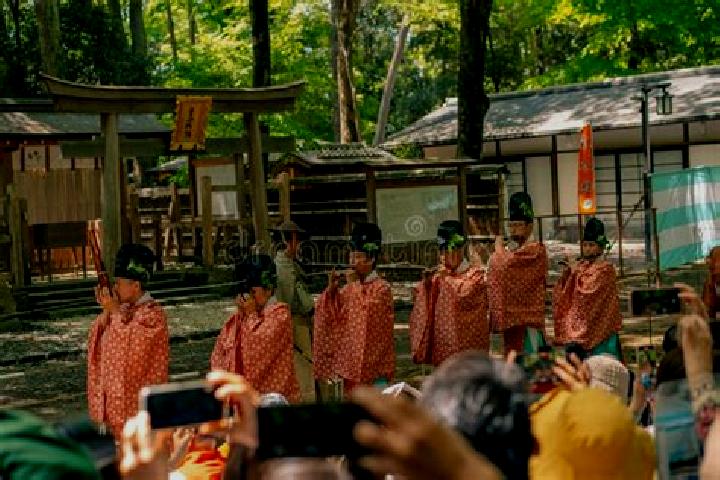 Escorts Shimogamo, Japan — Local Companions