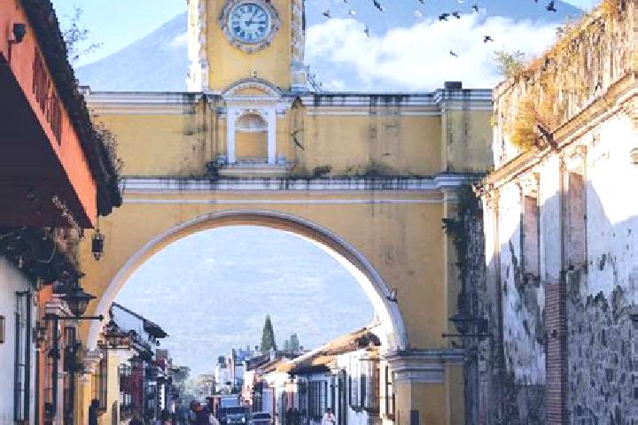 Escorts Sibilia, Guatemala — Local Companions