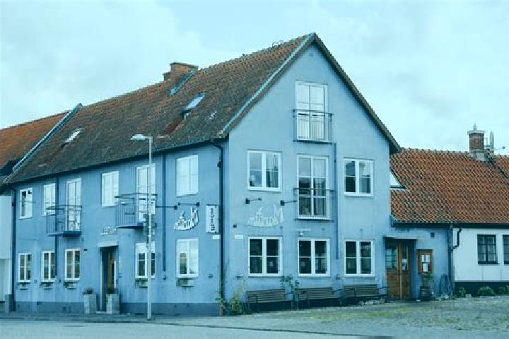 Escorts Simrishamn, Sweden — Local Companions