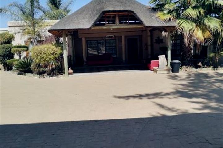 Escorts Siyabuswa, South Africa — Local Companions