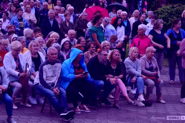 Escorts Skarzysko Koscielne, Poland — Local Companions