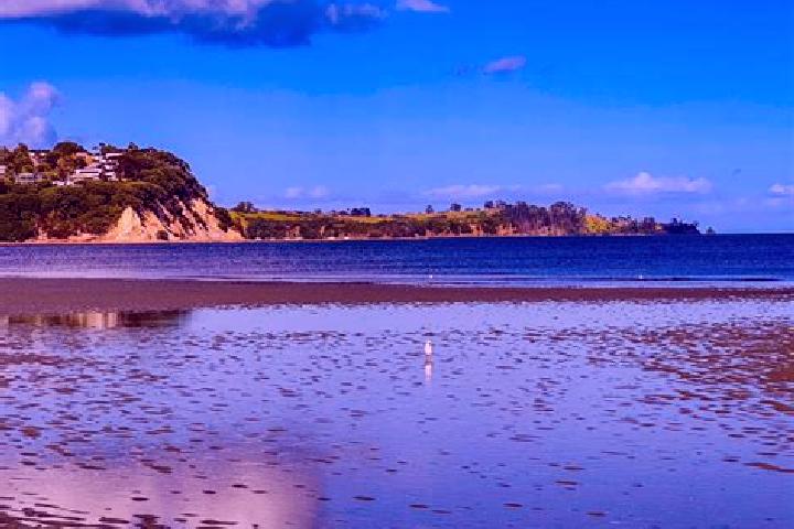 Escorts Snells Beach, New Zealand — Local Companions