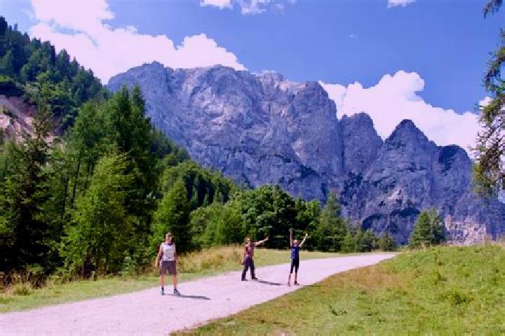 Escorts Solcava, Slovenia — Local Companions