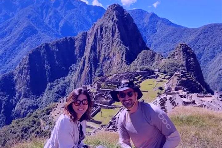 Escorts Solecape, Peru — Local Companions