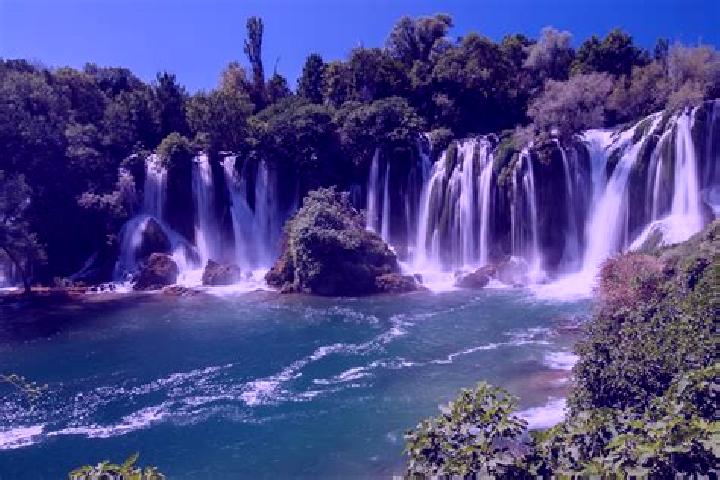 Escorts Solina, Bosnia and Herzegovina — Local Companions
