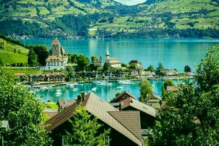 Escorts Spiez, Switzerland — Local Companions