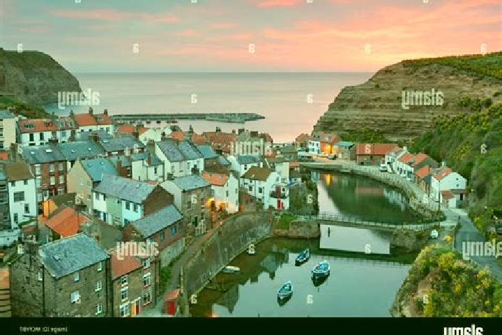 Escorts Staithes, United Kingdom — Local Companions