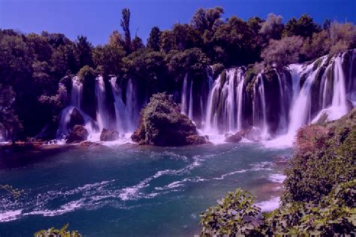 Escorts Stupari, Bosnia and Herzegovina — Local Companions