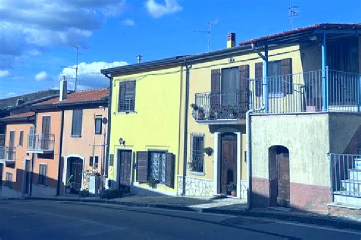 Escorts Sturno, Italy — Local Companions