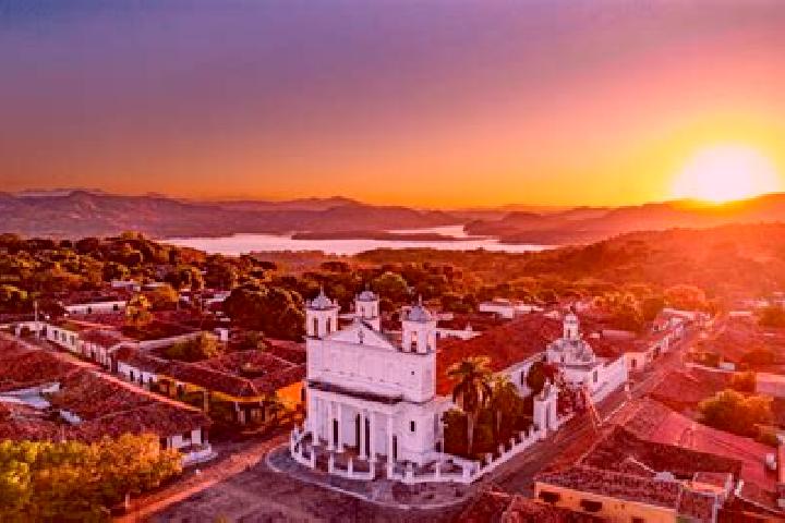 Escorts Suchitoto, El Salvador — Local Companions
