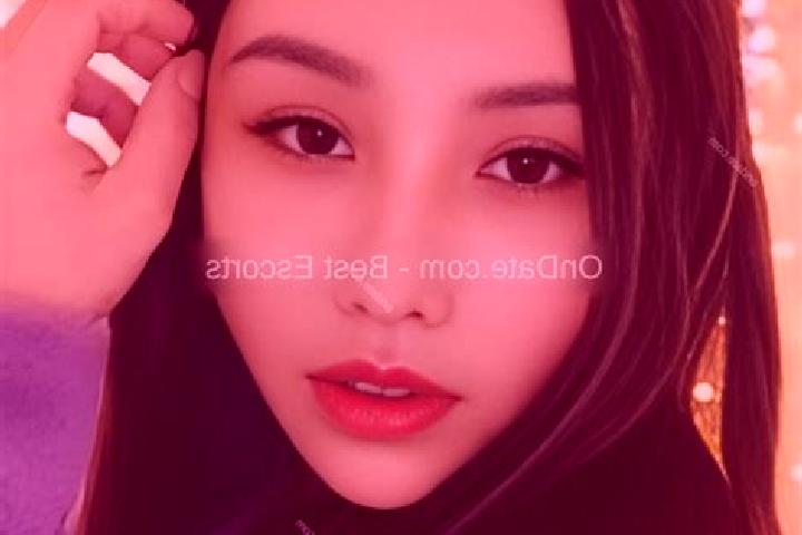 Escorts Suicheng, China — Local Companions