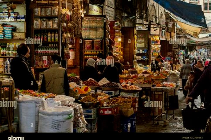 Escorts Suq al Khamis, Yemen — Local Companions