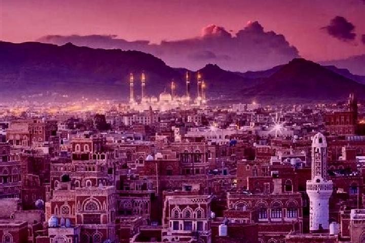 Escorts Suq Sibah, Yemen — Local Companions