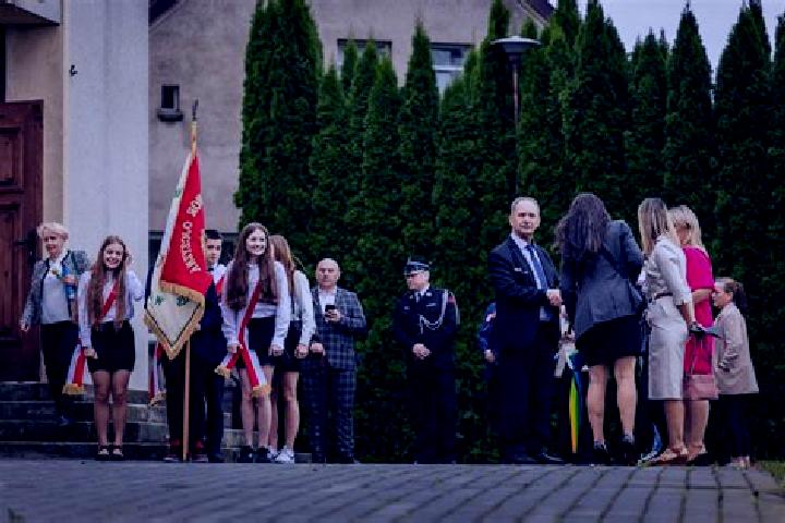 Escorts Swiecie nad Osa, Poland — Local Companions
