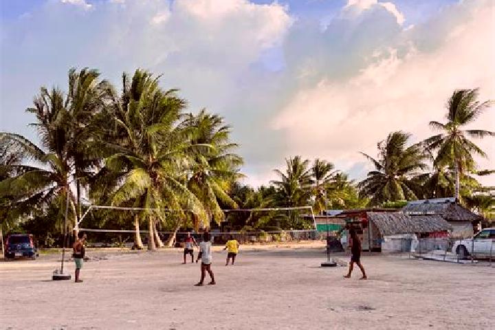 Escorts Taborio Village, Kiribati — Local Companions