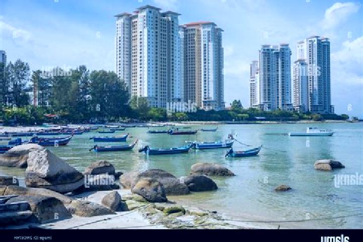 Escorts Tanjung Tokong, Malaysia — Local Companions
