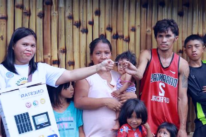 Escorts Tanolong, Philippines — Local Companions