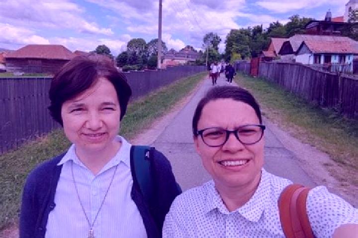 Escorts Tariceni, Romania — Local Companions