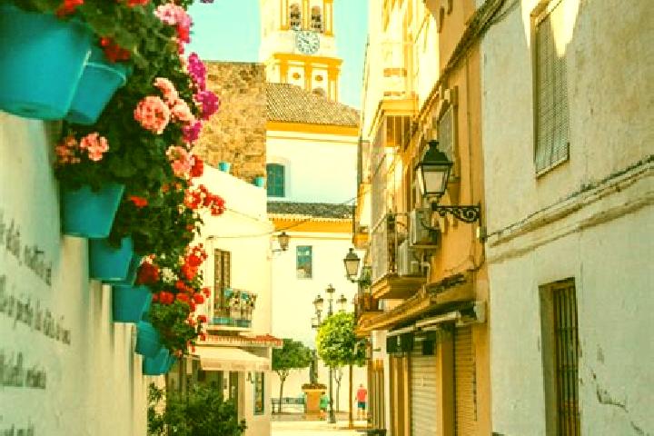 Escorts Tarragona, Spain — Local Companions