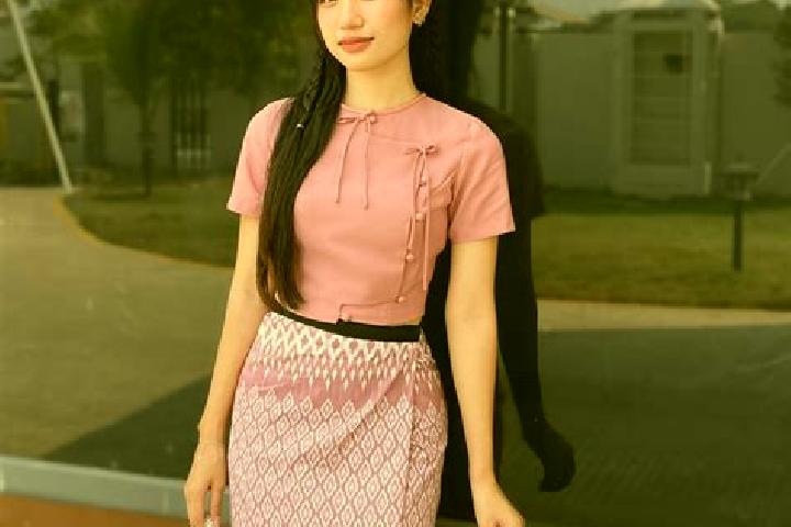 Escorts Taw Taik, Myanmar — Local Companions