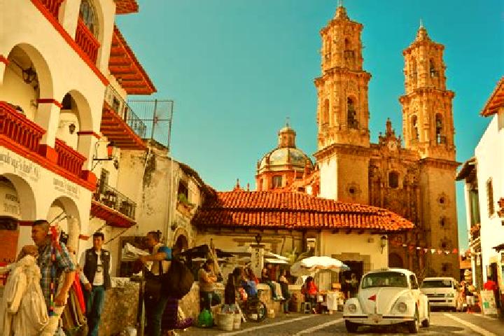 Escorts Taxco el Viejo, Mexico — Local Companions