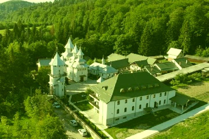 Escorts Tazlau, Romania — Local Companions