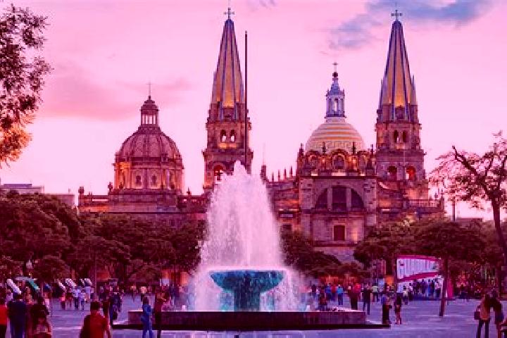 Escorts Tazumbos, Mexico — Local Companions