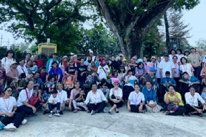 Escorts Tegalarum, Indonesia — Local Companions