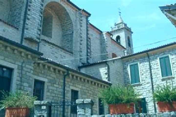 Escorts Tempio Pausania, Italy — Local Companions