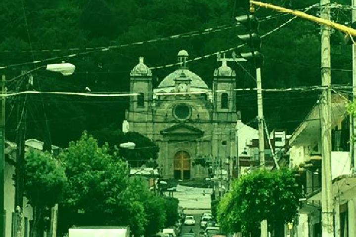 Escorts Tenancingo de Degollado, Mexico — Local Companions