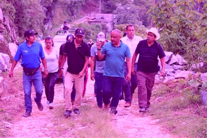 Escorts Tepenacaxtla, Mexico — Local Companions